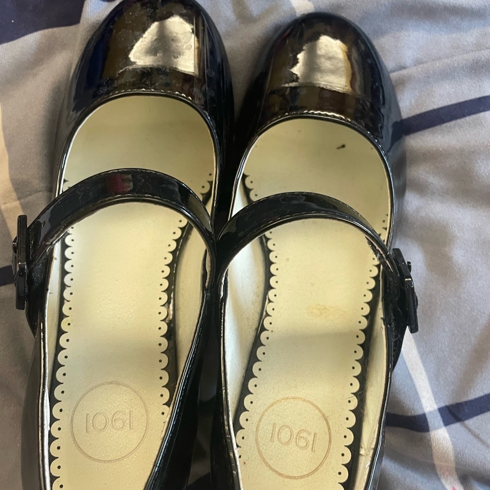 Black party shoes